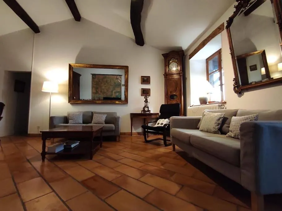 Holiday home Maison De Famille En Bourgogne Proche De Cluny Saint-Point